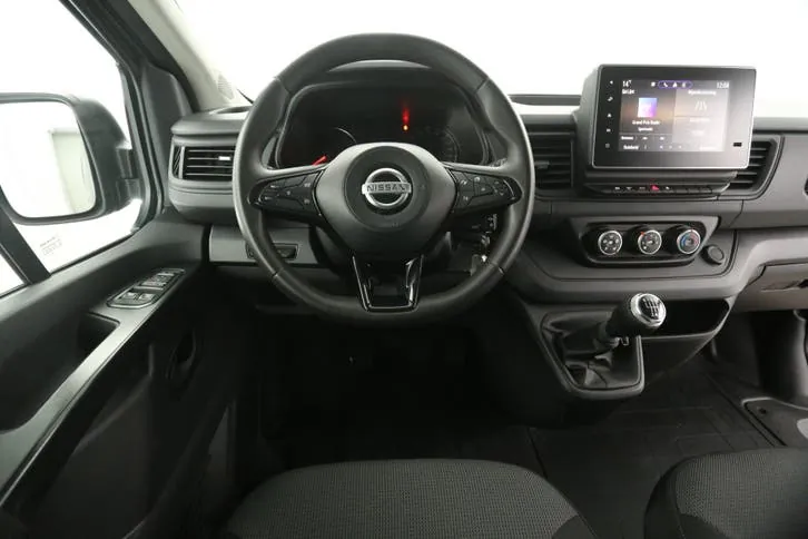 Nissan Primastar 2023 photo 2