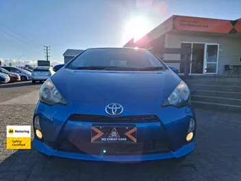 Toyota Aqua 2013 photo 3