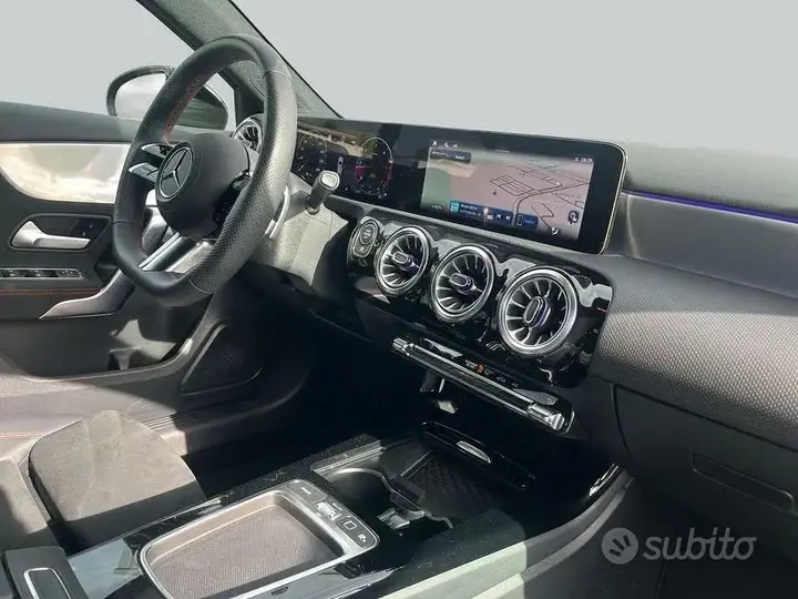 Mercedes-Benz A 200D 2025 photo 4