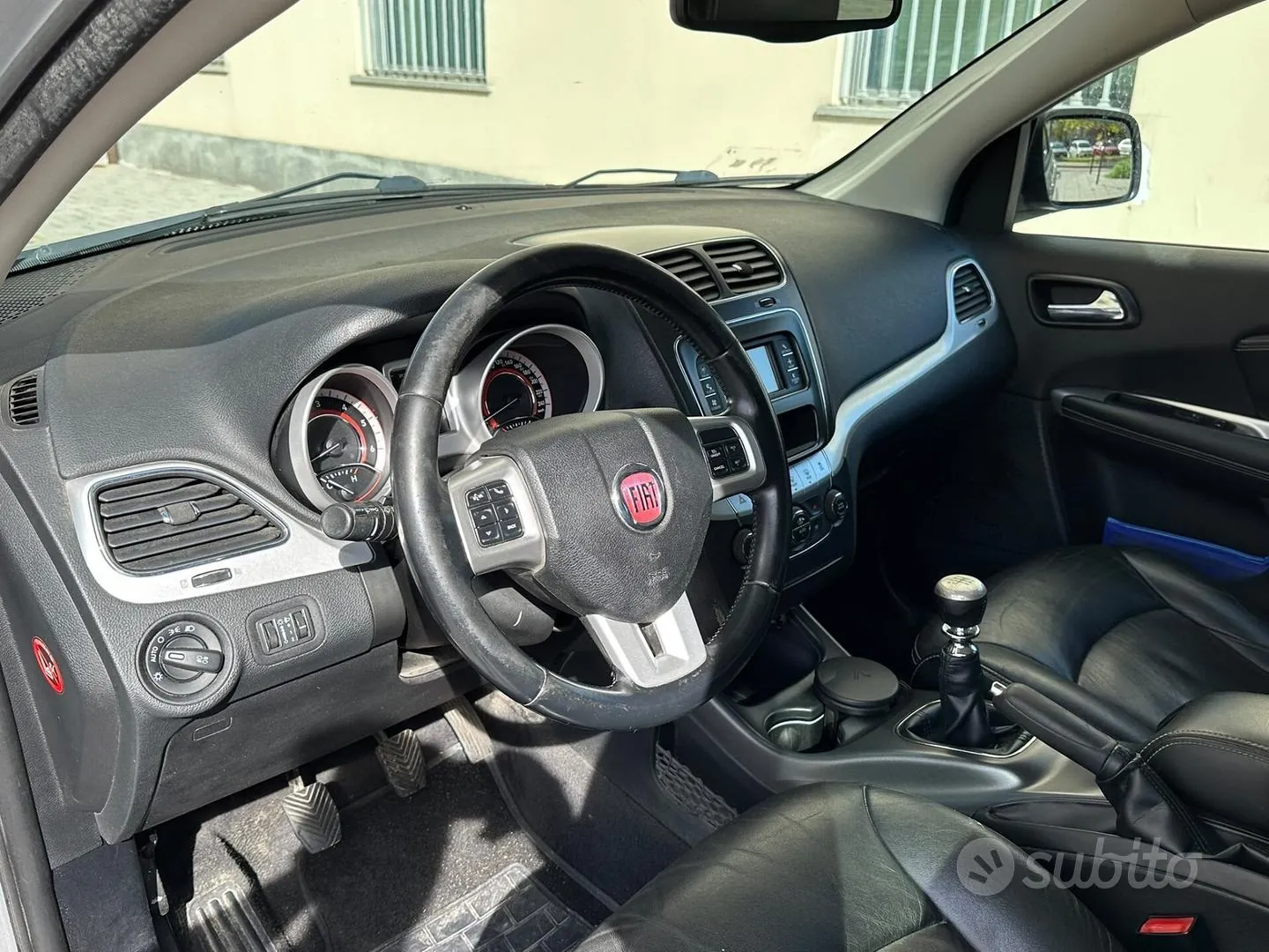Fiat Freemont 2012 photo 4