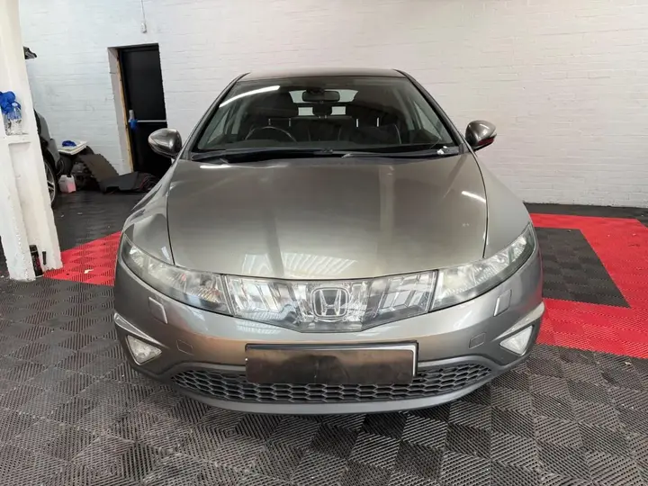 Honda Civic 2008 photo 2