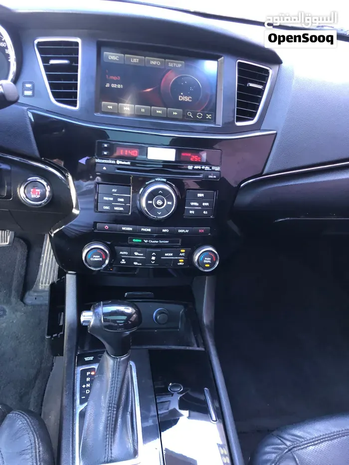 Kia Cadenza 2012 photo 4