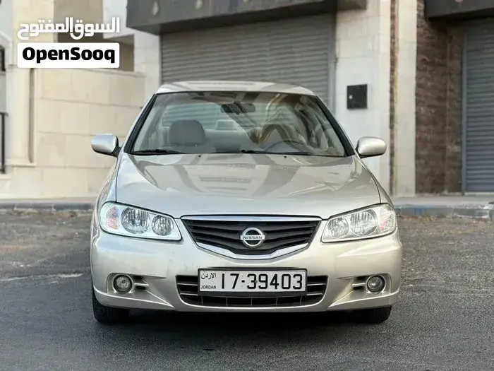 Nissan Sunny 2011 photo 2