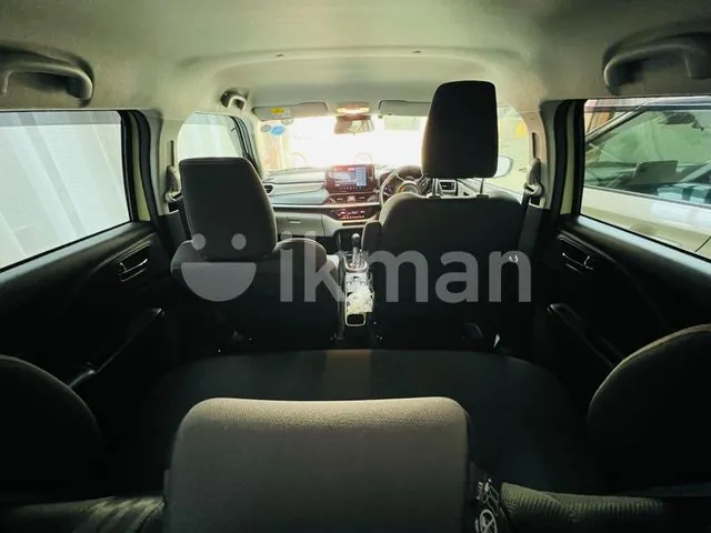 Suzuki Swift 2024 photo 4