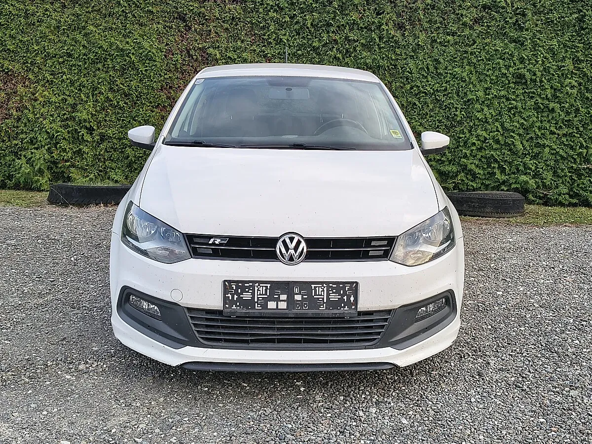Volkswagen Polo 2012 photo 2