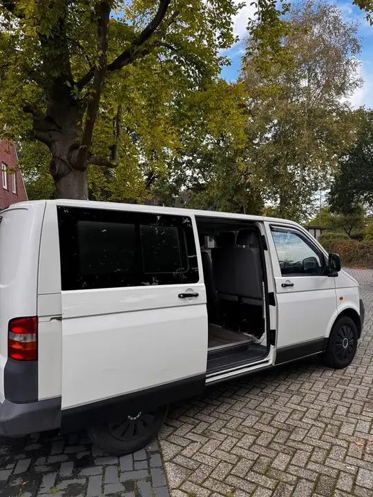 Volkswagen T5