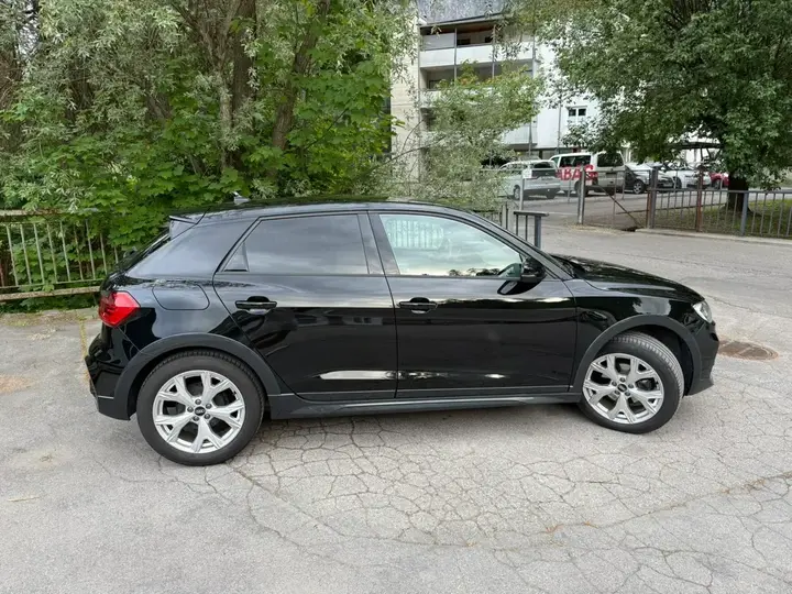 Audi A1 2021 photo 2
