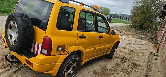 Suzuki Grand Vitara 2003 photo 2