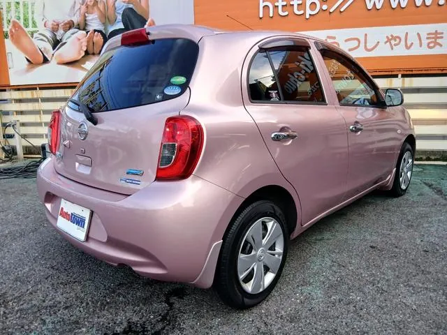 Nissan March (Hatchback) 2015 photo 2