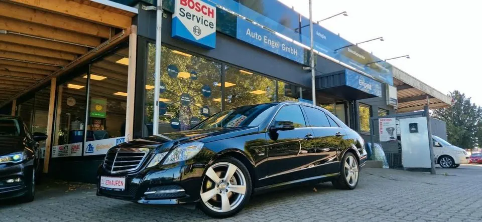 Mercedes-Benz E 220