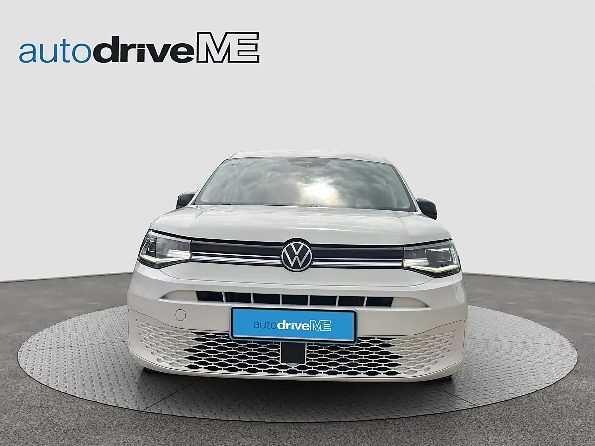 Volkswagen Caddy 2023 photo 2
