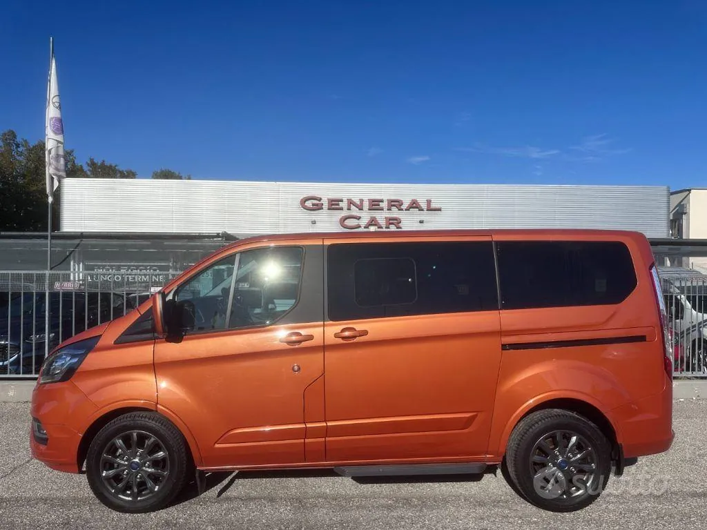 Ford Tourneo Custom