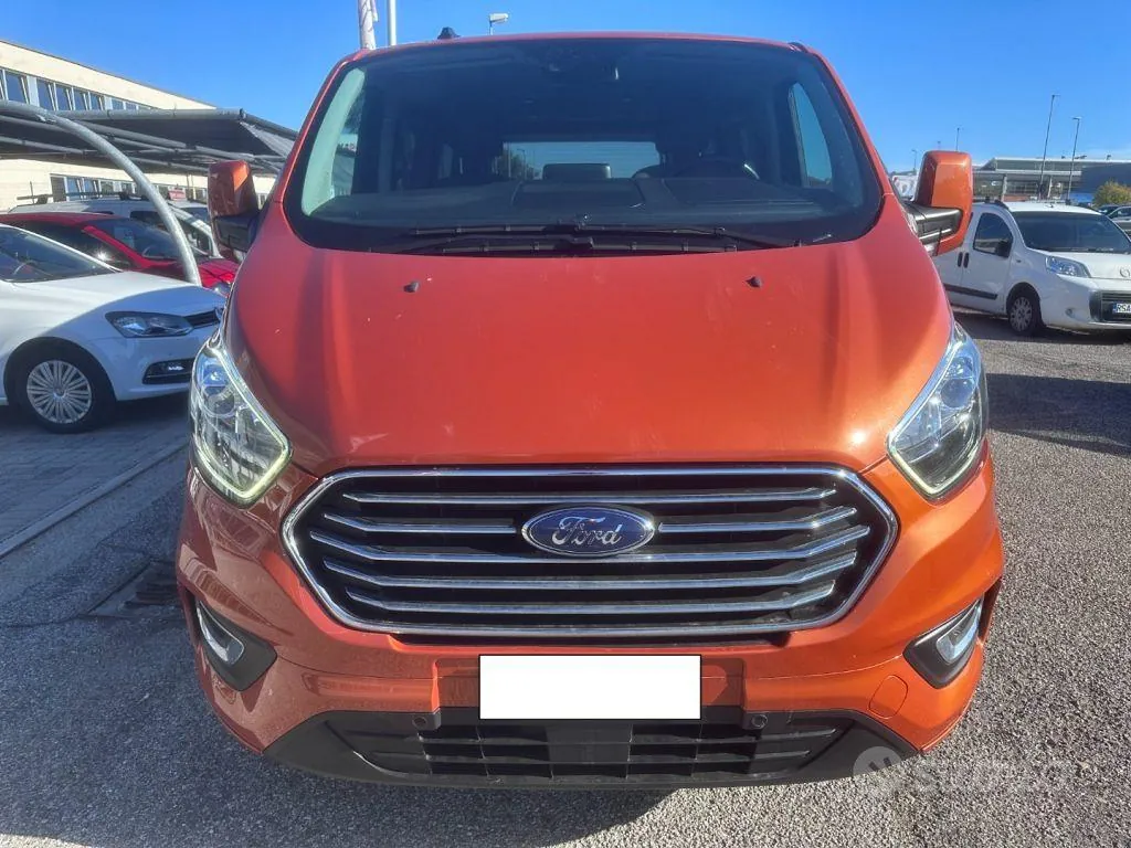 Ford Tourneo Custom 2022 photo 2