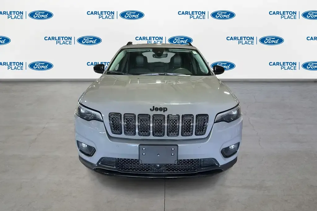 Jeep Cherokee 2023 photo 3