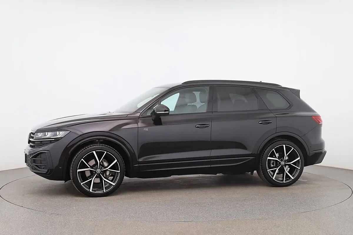 Volkswagen Touareg 2025 photo 2