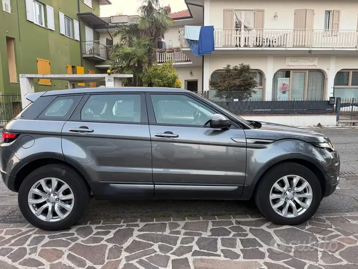 Land Rover Evoque 2016 photo 5