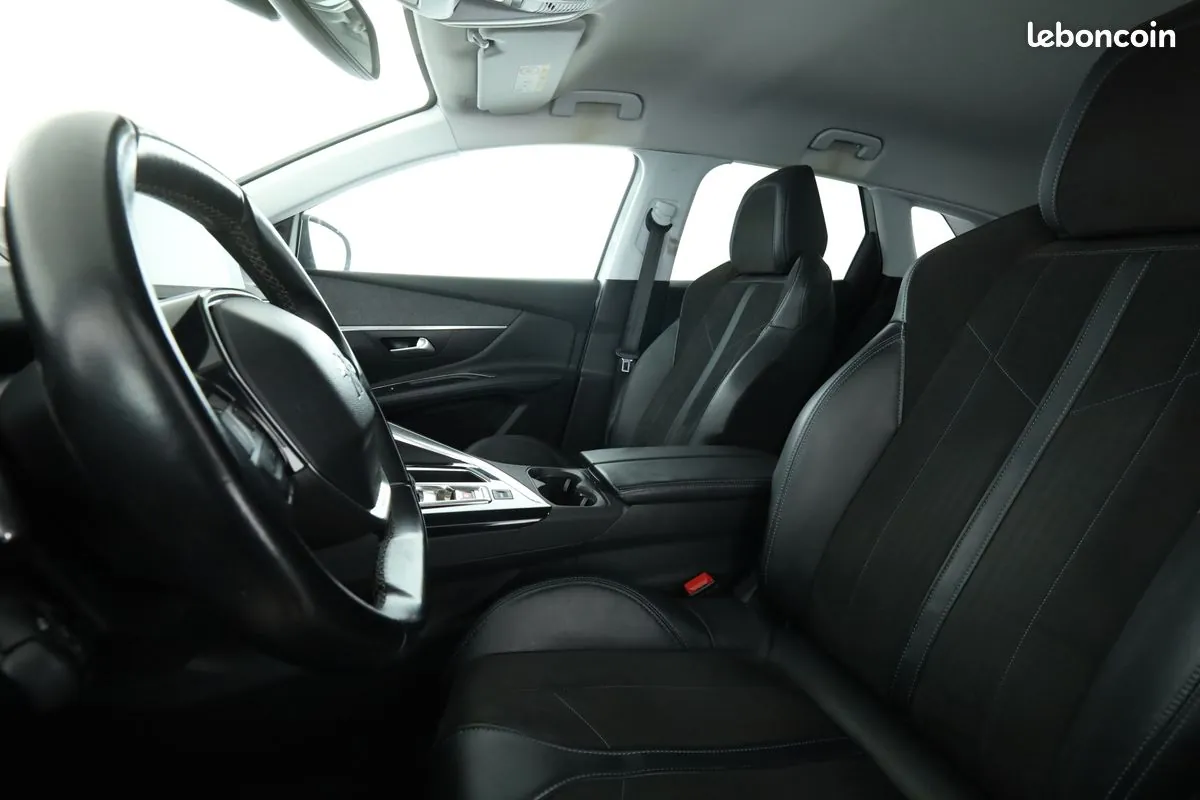 Peugeot 3008 2017 photo 5