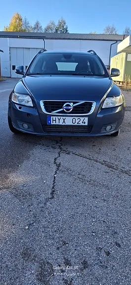 Volvo V50 2011 photo 3