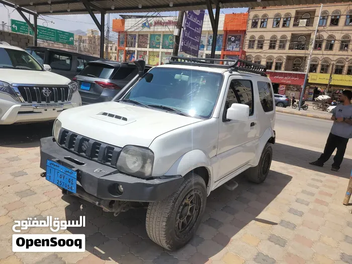 Suzuki Jimny 2014 photo 2
