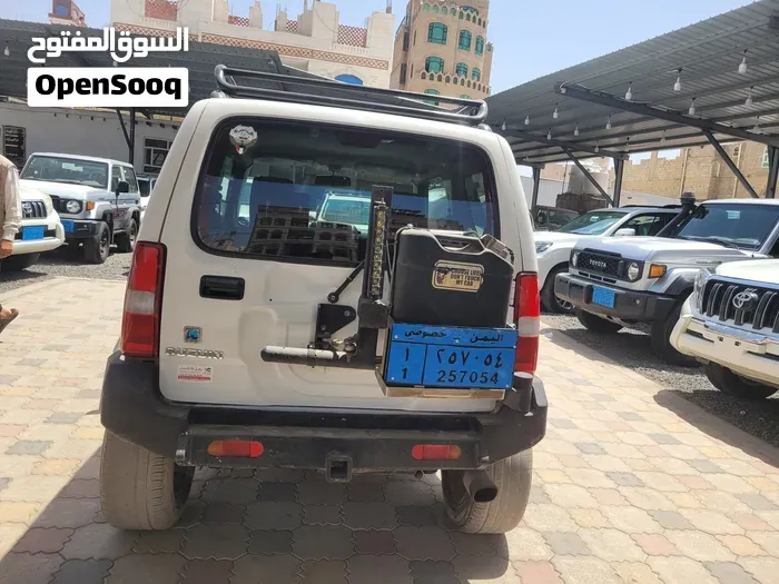 Suzuki Jimny 2014 photo 3