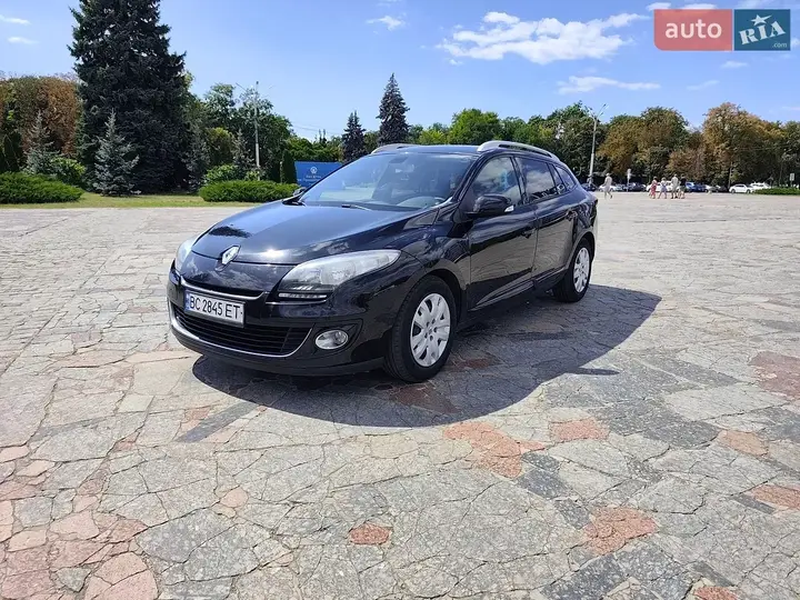 Renault Megane 2013 photo 2