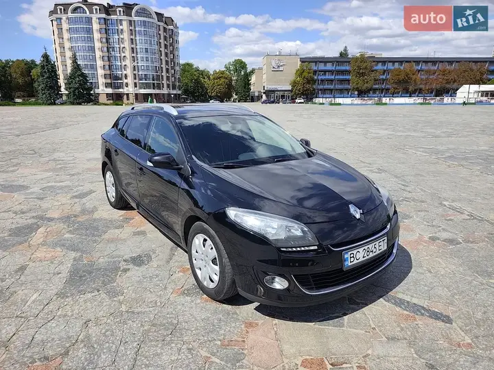 Renault Megane 2013 photo 3