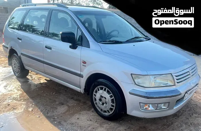 Mitsubishi Space Wagon