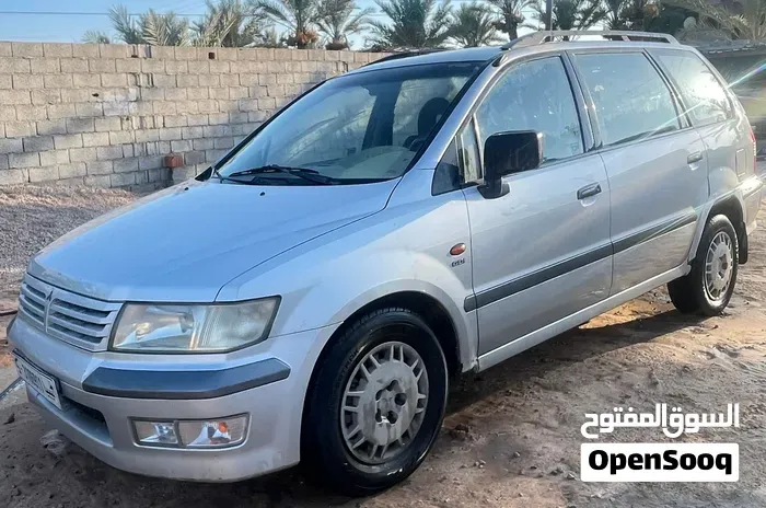 Mitsubishi Space Wagon