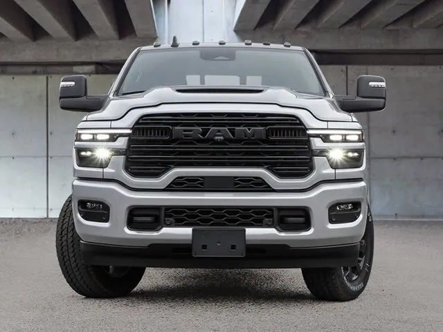 Ram 3500 Laramie 2026 photo 2