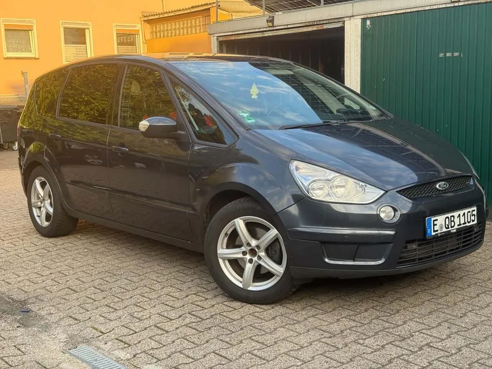 Ford S-Max