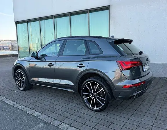 Audi Q5 2023 photo 2