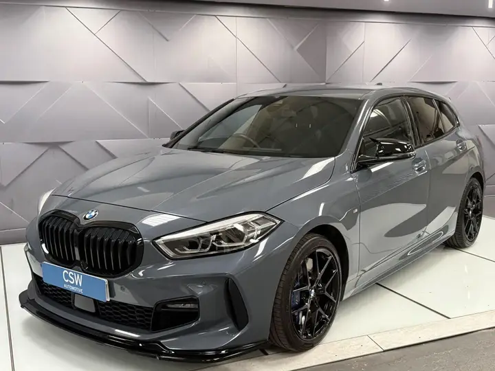 BMW 1 Series 2022 photo 4