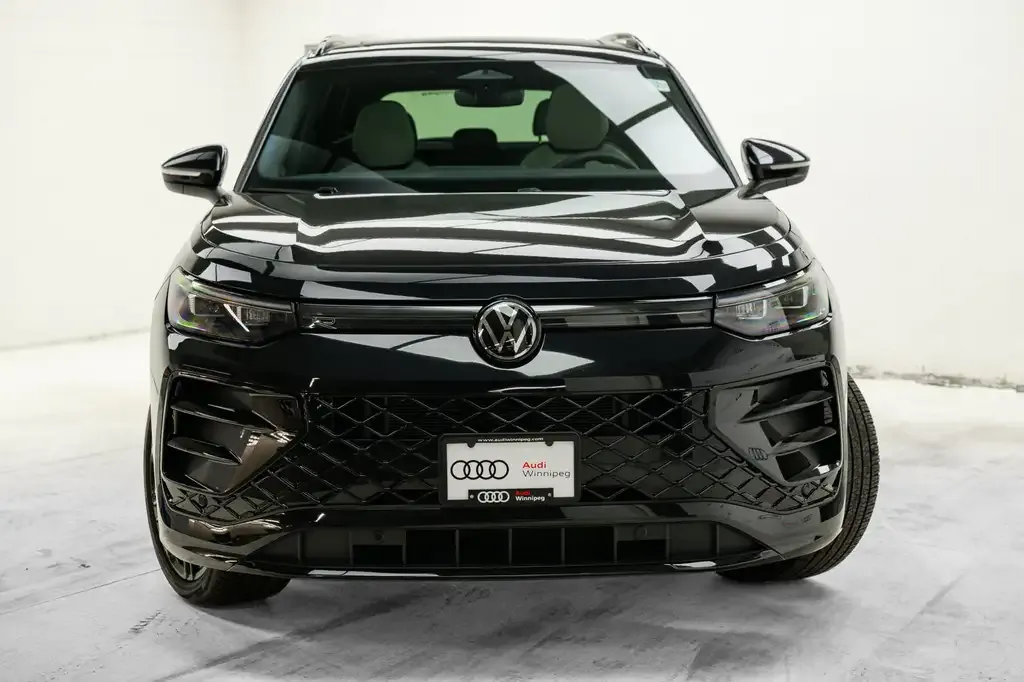 Volkswagen Tiguan 2025 photo 2