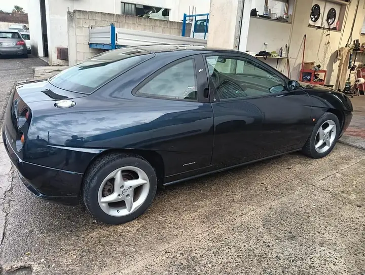 Fiat Coupe 2000 photo 5