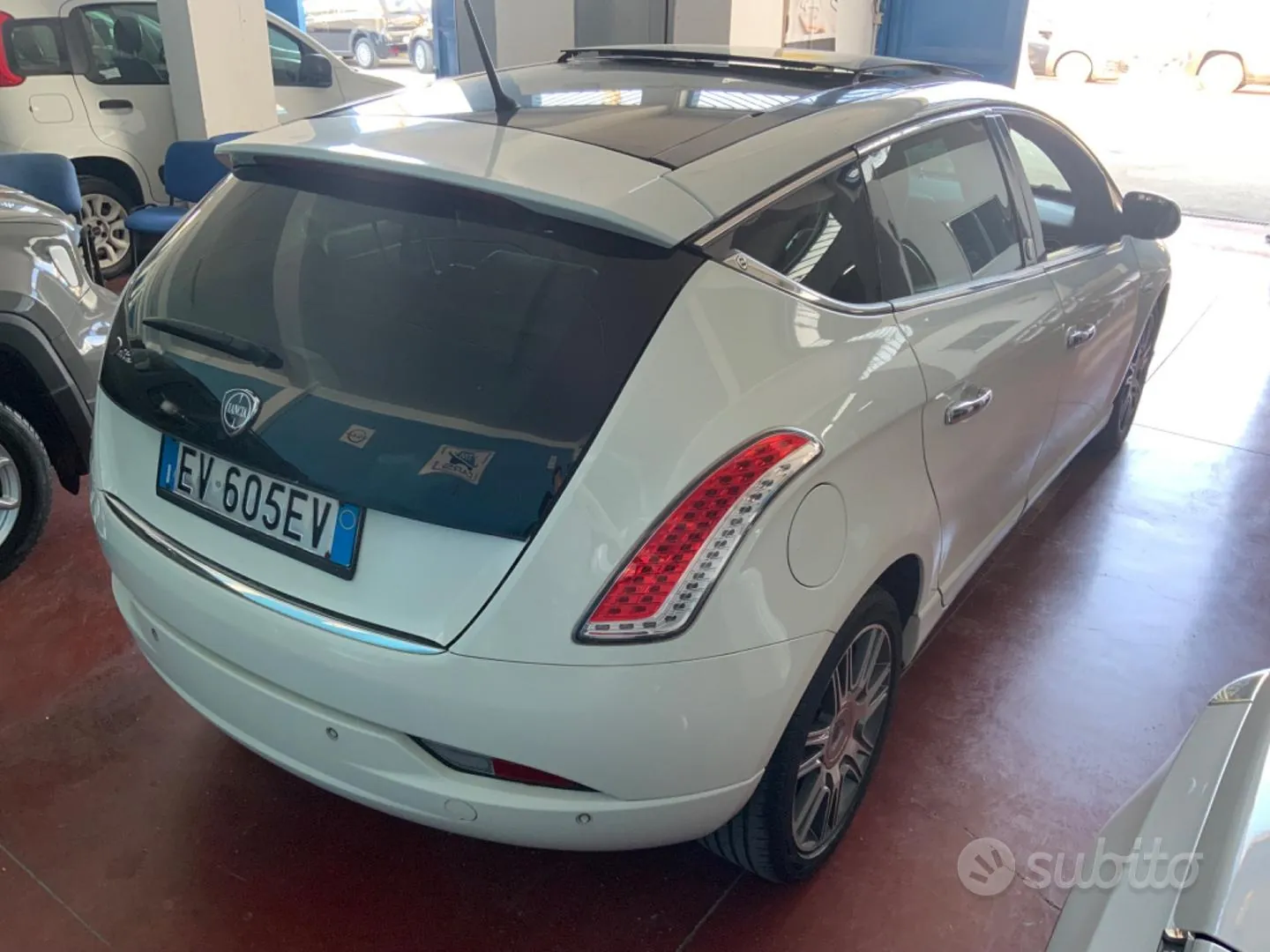Lancia Delta 2014 photo 5