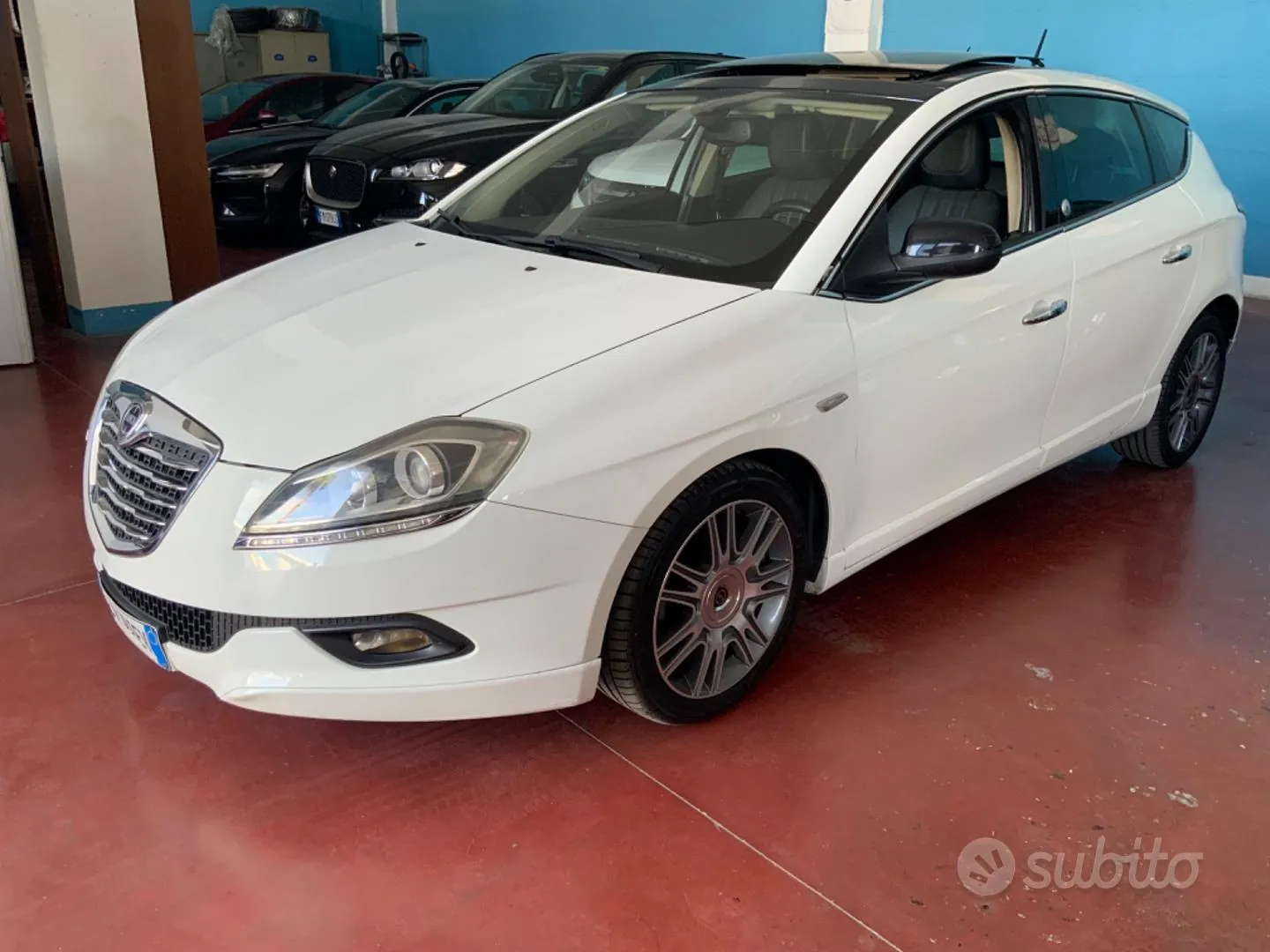 Lancia Delta 2014 photo 2