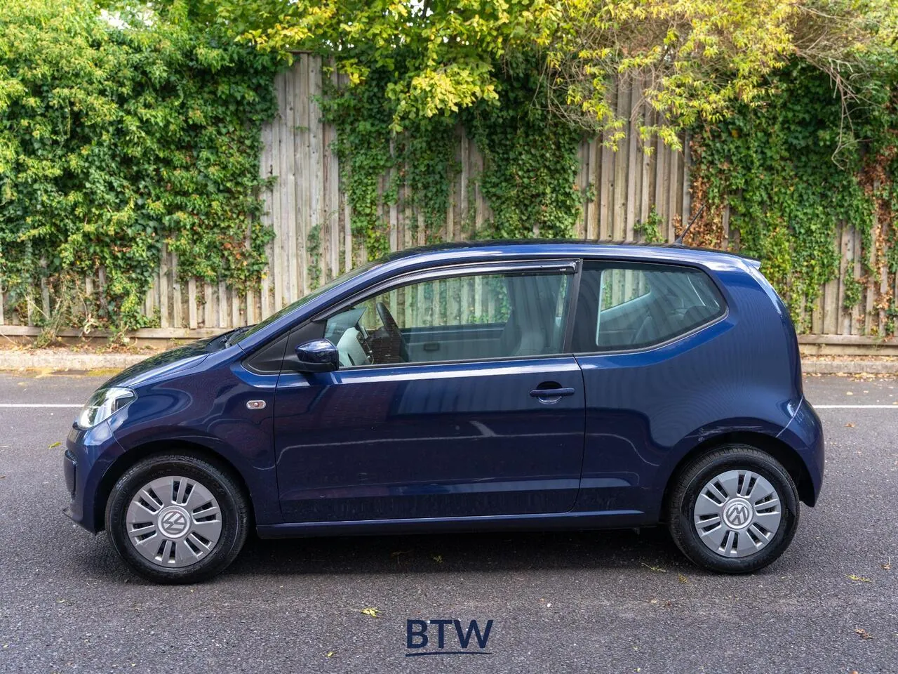 Volkswagen Up 2016 photo 5