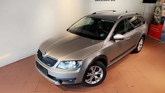 Skoda Octavia 2015 photo 2