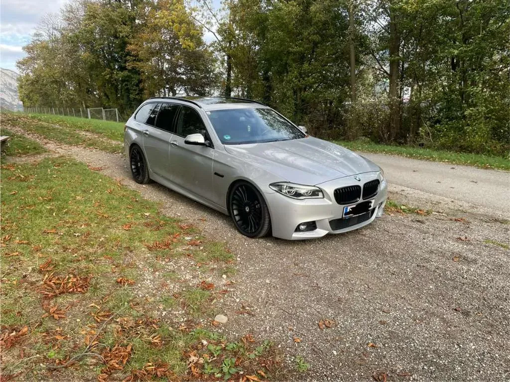 BMW 5 Series 2015 photo 2