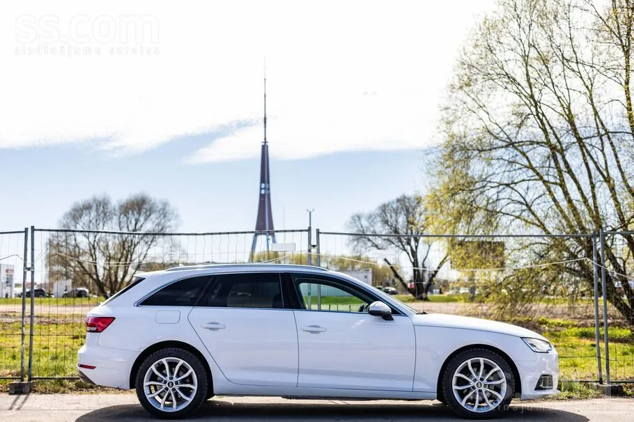 Audi A4 2015 photo 5