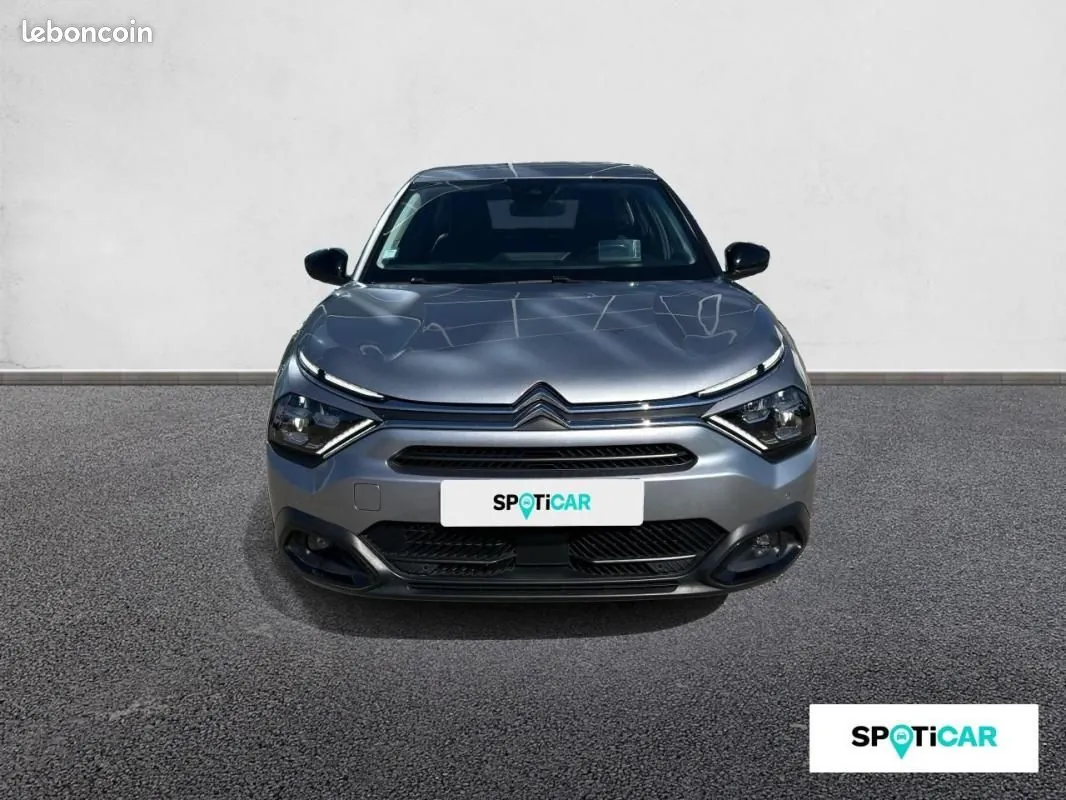 Citroen C4 2022 photo 2