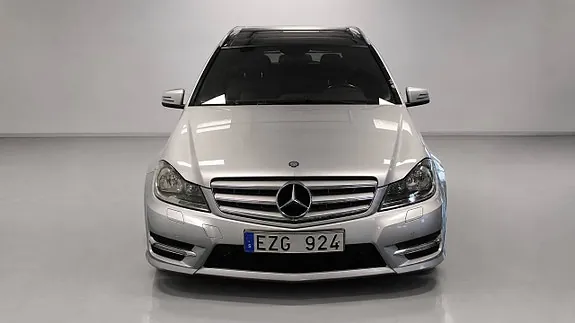 Mercedes-Benz C220 2012 photo 5