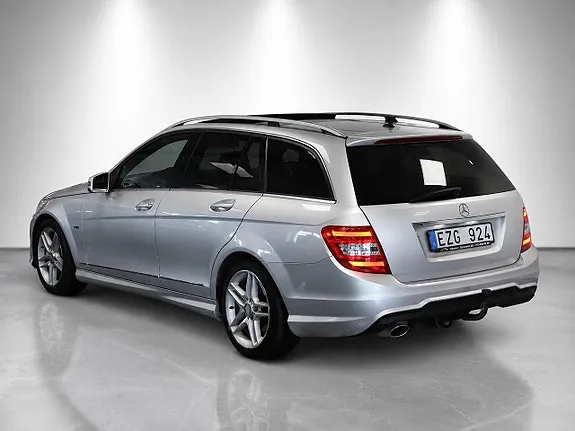 Mercedes-Benz C220 2012 photo 4