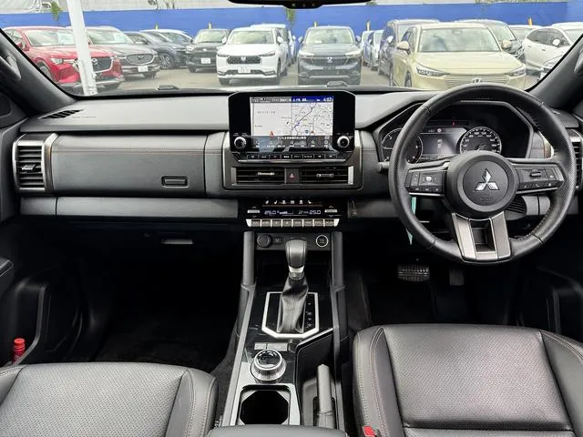 Mitsubishi Triton 2024 photo 5
