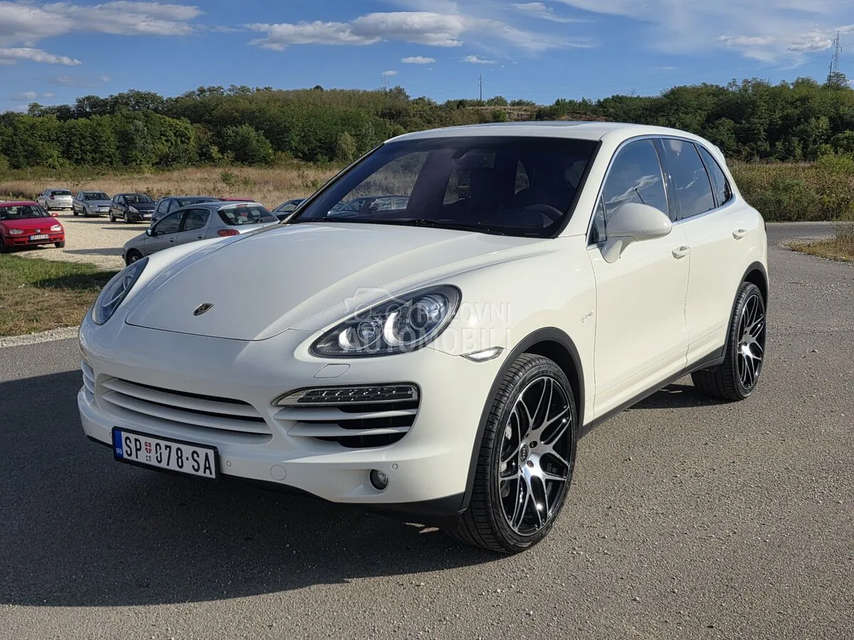 Porsche Cayenne 2010 photo 5