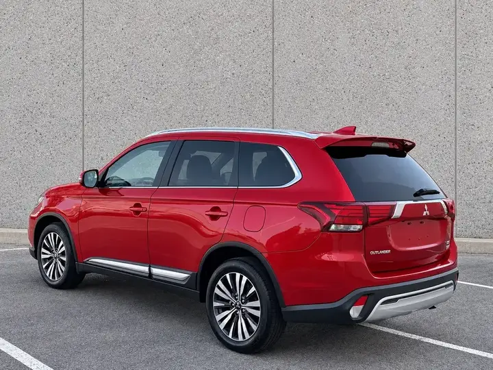Mitsubishi Outlander 2020 photo 3