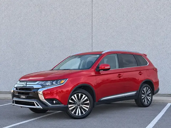 Mitsubishi Outlander 2020 photo 2