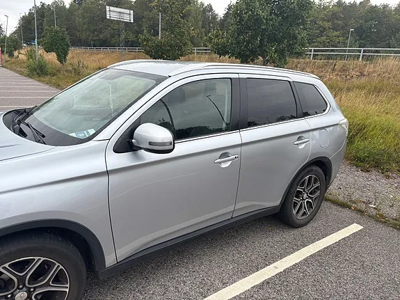 Mitsubishi Outlander 2015 photo 5