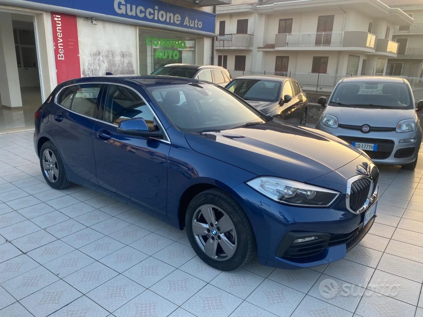 BMW 1 Series 2021 photo 2