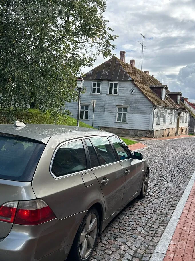 BMW 530 2005 photo 2